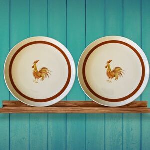 HARA Heritage Hand Painted Rooster Nutmeg Trim Round 10” Dinner Plates (2)